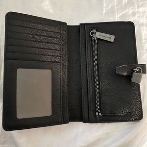 Michael Kors Adele Slim Bifold Leather Wallet - Black